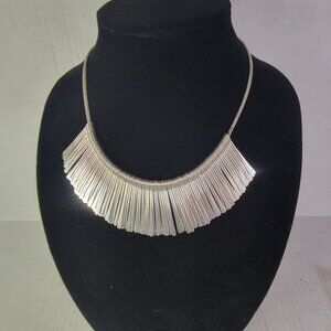 Stella & Dot Silver Metallic Abstract Contemporary Fringe Statement Necklace